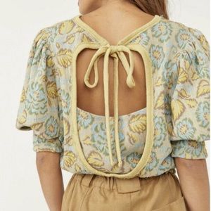 Free People No Ordinary Tie Back Top Oatmeal Combo Size M